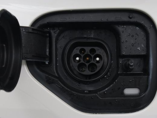 CUPRA Leon 1.4 eHybrid VZ | 245pk | Panoramadak | Stoelverwarming | Camera | Carplay | Adaptive cruise | Key... ActivLease financial lease