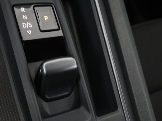 CUPRA Leon 1.4 eHybrid VZ | 245pk | Panoramadak | Stoelverwarming | Camera | Carplay | Adaptive cruise | Key... ActivLease financial lease