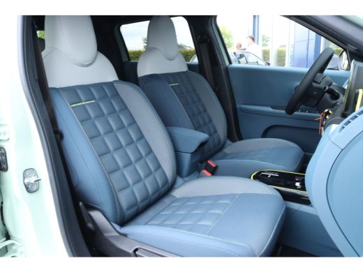 Fiat Grande Panda La Prima | Cruise Control incl. speed limiter | Extra getint glas achter ActivLease financial lease