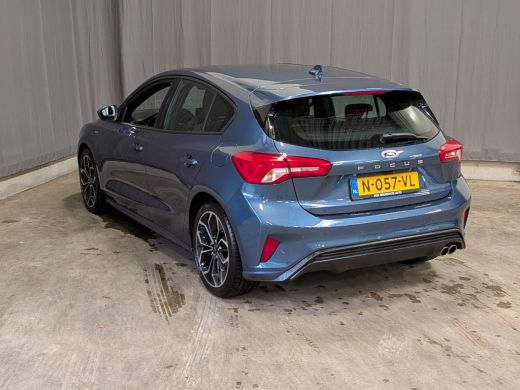 Ford Focus 1.0 EcoBoost ST Line Business 125pk | Winterpack | 18"LMV ActivLease financial lease