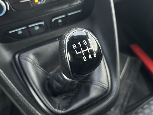 Ford Transit Connect 1.5 EcoBlue / L1H1 / 1e EIG. / 93.218 KM !! / TREKHAAK / AIRCO / CRUISE / NAVI / CAMERA / 3-ZITS ... ActivLease financial lease