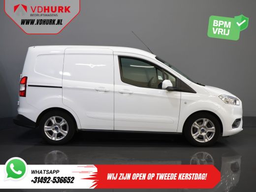 Ford Transit Courier 1.0 EcoBoost 100pk Limited BENZINE BPM VRIJ! Carplay/ Camera/ Climate/ Cruise/ PDC/ LMV/ DAB ActivLease financial lease