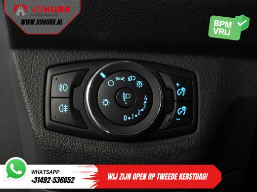 Ford Transit Courier 1.0 EcoBoost 100pk Limited BENZINE BPM VRIJ! Carplay/ Camera/ Climate/ Cruise/ PDC/ LMV/ DAB ActivLease financial lease