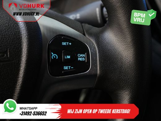 Ford Transit Courier 1.0 EcoBoost 100pk Limited BENZINE BPM VRIJ! Carplay/ Camera/ Climate/ Cruise/ PDC/ LMV/ DAB ActivLease financial lease