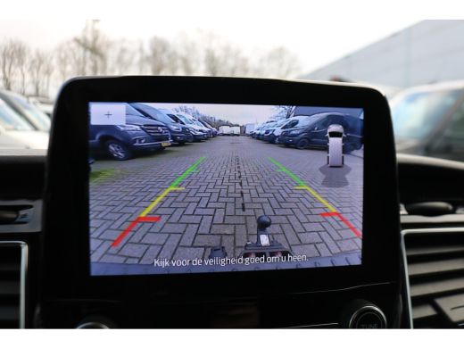 Ford Transit Custom 2.0 TDci 170pk Automaat L2 H1 Limited DC Black Line ActivLease financial lease