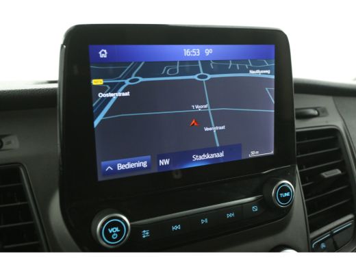 Ford Transit Custom 300 2.0 TDCI L2H1 | Airco | Cruise | 2800KG Trekgew. | Trekh. | 3-Zits | Navi | Carplay | Parkeer... ActivLease financial lease