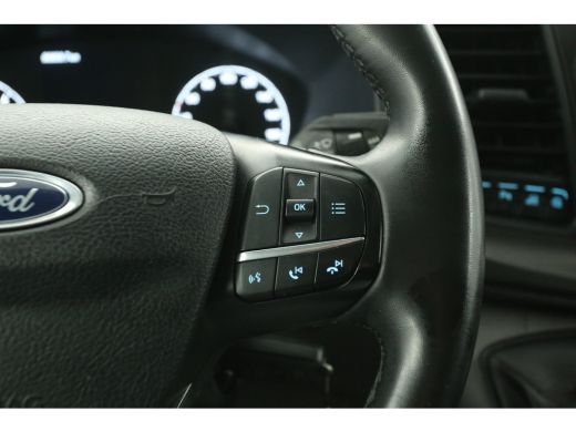 Ford Transit Custom 300 2.0 TDCI L2H1 | Airco | Cruise | 2800KG Trekgew. | Trekh. | 3-Zits | Navi | Carplay | Parkeer... ActivLease financial lease