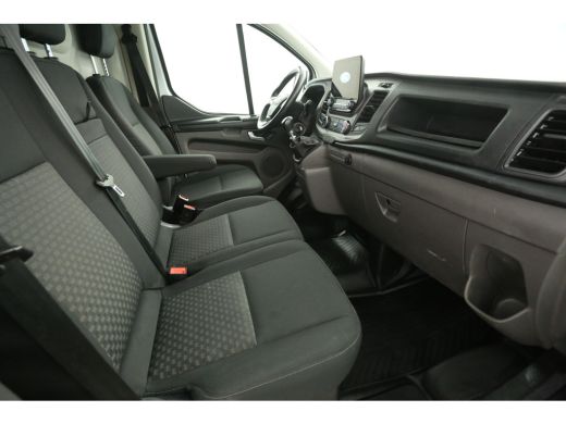 Ford Transit Custom 300 2.0 TDCI L2H1 | Airco | Cruise | 2800KG Trekgew. | Trekh. | 3-Zits | Navi | Carplay | Parkeer... ActivLease financial lease