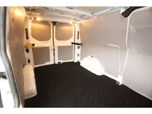 Ford Transit Custom 300 2.0 TDCI L2H1 | Airco | Cruise | 2800KG Trekgew. | Trekh. | 3-Zits | Navi | Carplay | Parkeer... ActivLease financial lease