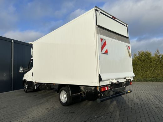 Iveco Daily 35C16H 2.3 D 157 PK / ZEER NETJES !! / HYDRAULISCHE LAADKLEP / BAKWAGEN / 73.281 KM ! / AIRCO / 3... ActivLease financial lease