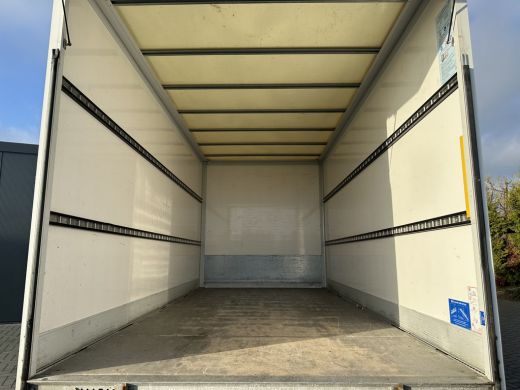 Iveco Daily 35C16H 2.3 D 157 PK / ZEER NETJES !! / HYDRAULISCHE LAADKLEP / BAKWAGEN / 73.281 KM ! / AIRCO / 3... ActivLease financial lease