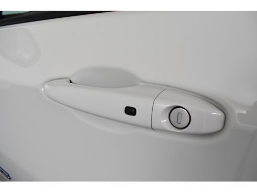 Jeep Compass 4xe 240 Plug-in Hybrid Electric Limited | Adaptive Cruise | LED | Climate Control | Elektr Achter... ActivLease financial lease