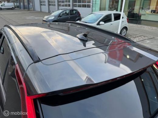 Kia Niro 1.6 GDi Hybrid DynamicLine Edition Velgen 18 inch , Navigatie & Camera achter , Parkeerhulp voor ... ActivLease financial lease