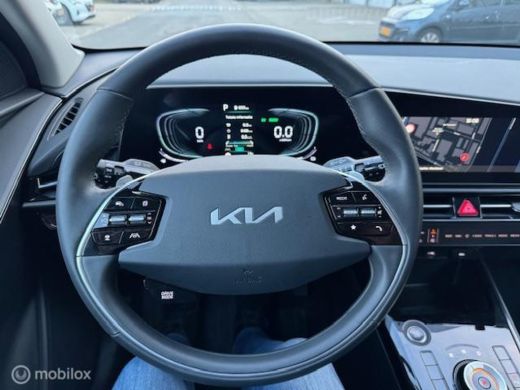 Kia Niro 1.6 GDi Hybrid DynamicLine Edition Velgen 18 inch , Navigatie & Camera achter , Parkeerhulp voor ... ActivLease financial lease