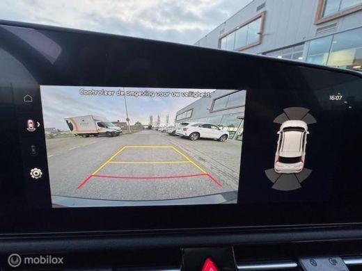 Kia Niro 1.6 GDi Hybrid DynamicLine Edition Velgen 18 inch , Navigatie & Camera achter , Parkeerhulp voor ... ActivLease financial lease