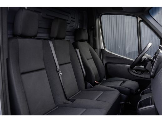 Mercedes-Benz Sprinter 317CDI L2H1 | Automaat | Carplay | Trekgew.3500KG | M-bux | Cruise | Climate ActivLease financial lease