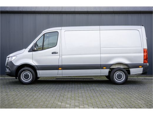 Mercedes-Benz Sprinter 317CDI L2H1 | Automaat | Carplay | Trekgew.3500KG | M-bux | Cruise | Climate ActivLease financial lease