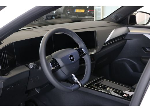 Opel Astra Electric 54 kWh Business Edition | Navi | Camera | Winterpakket | LMV 18"| PDC V+A | DAB | AD. Cr... ActivLease financial lease