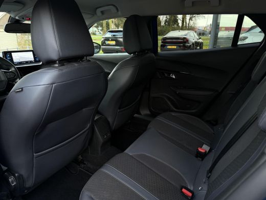 Peugeot 2008 1.5 BlueHDi Allure | Hook | Navi | Camera | Virtual | ActivLease financial lease