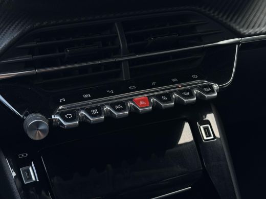 Peugeot 2008 1.5 BlueHDi Allure | Hook | Navi | Camera | Virtual | ActivLease financial lease