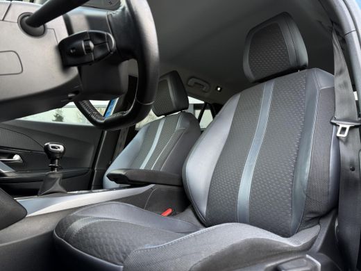 Peugeot 2008 1.5 BlueHDi Allure | Hook | Navi | Camera | Virtual | ActivLease financial lease