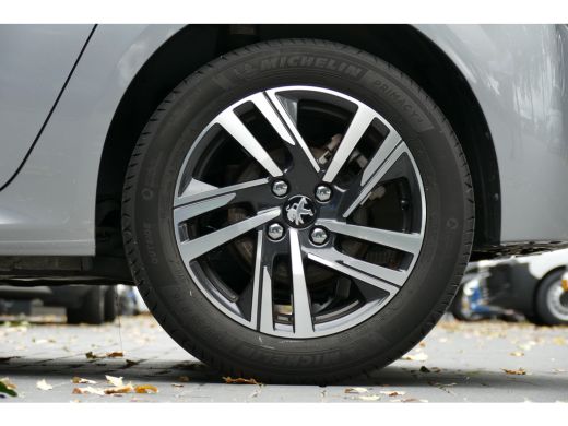 Peugeot 208 1.2 PURETECH 100PK 5-DRS ALLURE PACK / NAVI / LED / PDC / 16"LMV / CAMERA / BLUETOOTH / CRUISECON... ActivLease financial lease