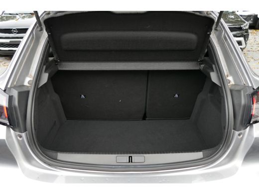 Peugeot 208 1.2 PURETECH 100PK 5-DRS ALLURE PACK / NAVI / LED / PDC / 16"LMV / CAMERA / BLUETOOTH / CRUISECON... ActivLease financial lease