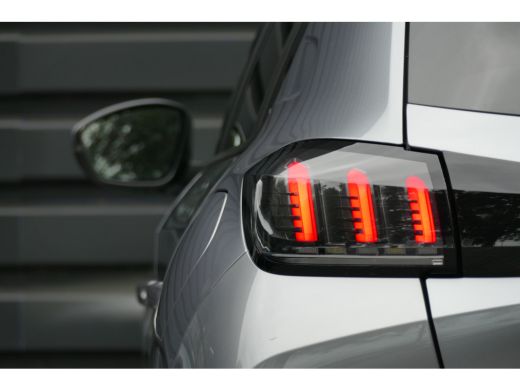 Peugeot 208 1.2 PURETECH 100PK 5-DRS ALLURE PACK / NAVI / LED / PDC / 16"LMV / CAMERA / BLUETOOTH / CRUISECON... ActivLease financial lease