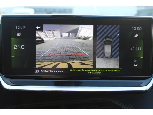 Peugeot 208 1.2 PureTech GT-Line | Achterbank in delen neerklapbaar | Achteruitrijcamera | Airco (automatisch) ActivLease financial lease