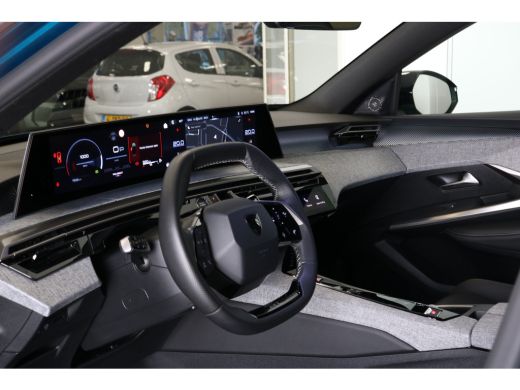 Peugeot 3008 1.2 Hybrid 145 GT Exclusive | Navi | Camera | Stoelverw. | Achterbank verw. | Stuur verw. | Camer... ActivLease financial lease