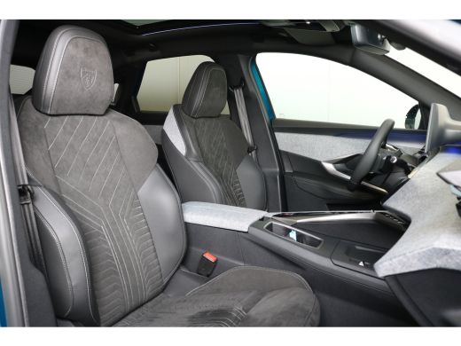 Peugeot 3008 1.6 Plug-In Hybrid 195PK GT | Navi | Clima | Adaptive Cruise | Panoramadak | Stoel- & Stuurverwar... ActivLease financial lease