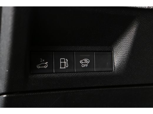 Peugeot 3008 1.6 Plug-In Hybrid 195PK GT | Navi | Clima | Adaptive Cruise | Panoramadak | Stoel- & Stuurverwar... ActivLease financial lease