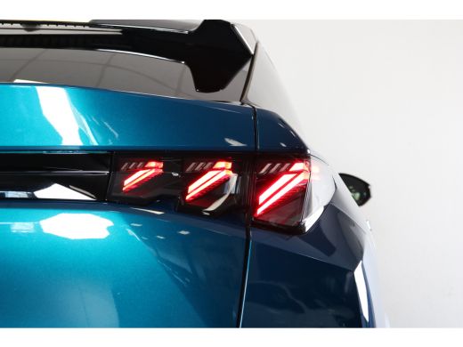 Peugeot 3008 1.6 Plug-In Hybrid 195PK GT | Navi | Clima | Adaptive Cruise | Panoramadak | Stoel- & Stuurverwar... ActivLease financial lease