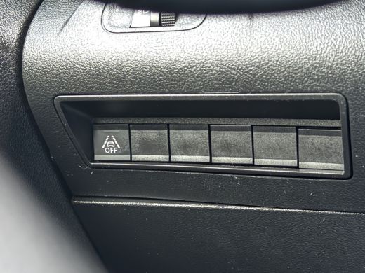 Peugeot Partner 1.5 BlueHDI 131 PK / L1H1 / ADAPTIVE CRUISE / 3-ZITS / CAMERA / TREKHAAK / KEYLESS / LMV ActivLease financial lease