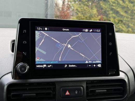 Peugeot Partner 1.5 BlueHDI 131 PK / L1H1 / ADAPTIVE CRUISE / 3-ZITS / CAMERA / TREKHAAK / KEYLESS / LMV ActivLease financial lease