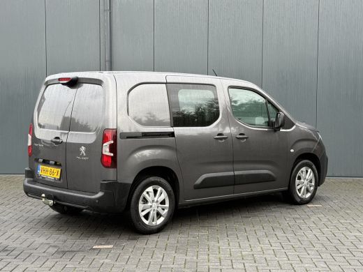 Peugeot Partner 1.5 BlueHDI 131 PK / L1H1 / ADAPTIVE CRUISE / 3-ZITS / CAMERA / TREKHAAK / KEYLESS / LMV ActivLease financial lease