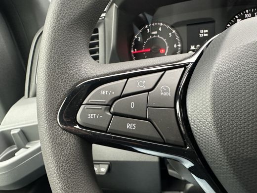 Renault Master T35 2.0 dCi 130 PK / L2H2 / NIEUW !! BPM VRIJ / CAMERA / CRUISE / AIRCO / APPLE CARPLAY / ANDROID... ActivLease financial lease