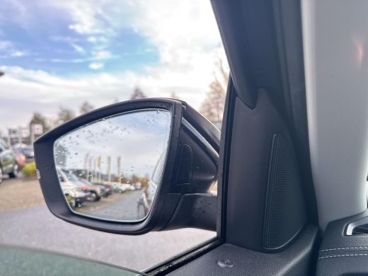 Skoda Kodiaq 1.5 TSI Business Edition | Trekhaak | A. cam | LED | DAB | ActivLease financial lease