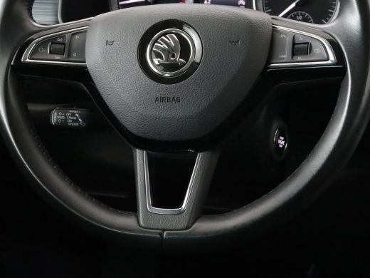 Skoda Kodiaq 1.5 TSI Limited Business Edition 7-persoons | Panoramadak | Adaptive cruise | Trekhaak | Stoelver... ActivLease financial lease