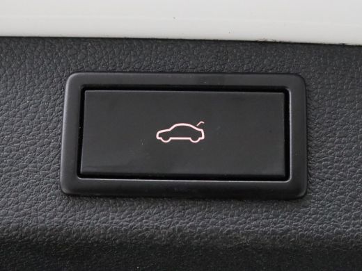 Skoda Kodiaq 1.5 TSI Limited Business Edition 7-persoons | Panoramadak | Adaptive cruise | Trekhaak | Stoelver... ActivLease financial lease