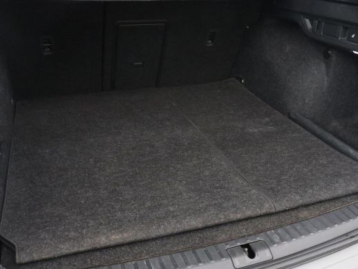 Skoda Octavia 1.4 TSI RS iV PHEV Business | Stoelverwarming | Adaptive cruise | Matrix LED | Side Assist | Came... ActivLease financial lease