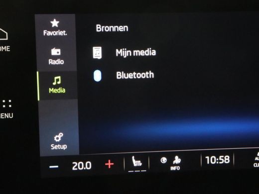 Skoda Octavia 1.4 TSI RS iV PHEV Business | Stoelverwarming | Adaptive cruise | Matrix LED | Side Assist | Came... ActivLease financial lease