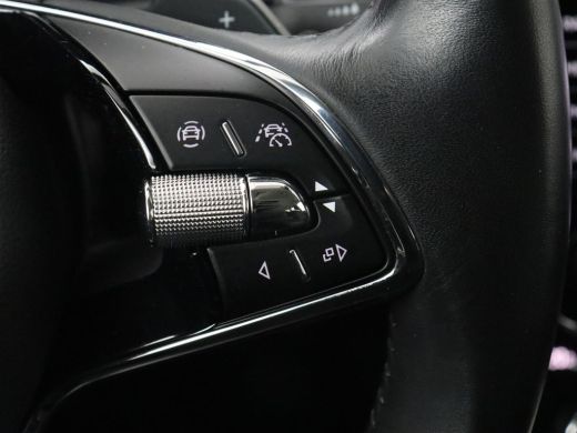 Skoda Superb 1.4 TSI iV Business Edition | Trekhaak | Stoel & stuurverwarming | Camera | Carplay | Memory | Na... ActivLease financial lease