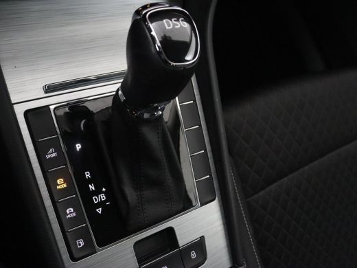Skoda Superb 1.4 TSI iV Business Edition | Trekhaak | Stoel & stuurverwarming | Camera | Carplay | Memory | Na... ActivLease financial lease