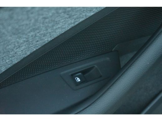 Skoda Superb Combi 1.5 TSI PHEV 204PK Business Edition | TREKHAAK | CAMERA ACHTER | NAVIGATIE | ADAPT. CRUISE ... ActivLease financial lease