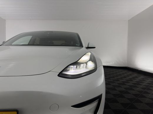 Tesla Model 3 Long Range AWD 75 kWh [3-Fase] {SOH-86%} (INCL-BTW)  Aut. *HEATPUMP | PANO | AUTO-PILOT | LUXURY-... ActivLease financial lease