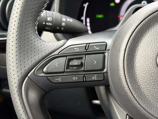 Toyota Aygo Hybrid 115 GR Sport **HYBRIDE/ KEYLESS/ STOELVERWARMING/ ADAPTIEF CRUISE CONTROL/ GARANTIE** ActivLease financial lease