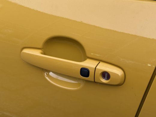 Toyota Aygo Hybrid 115 GR Sport **HYBRIDE/ KEYLESS/ STOELVERWARMING/ ADAPTIEF CRUISE CONTROL/ GARANTIE** ActivLease financial lease