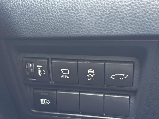 Toyota Yaris Cross 1.5 Hybrid Executive 4WD **PANO/ HEAD UP DISPLAY/ LEDER / JBL AUDIO/ NAVIGATIE / PARKEERSENSOREN/... ActivLease financial lease