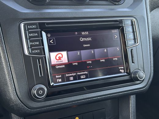 Volkswagen Caddy 1.4 TSI 126 PK / DSG AUTOMAAT / L1H1 / 1e EIG. / TREKHAAK / IMPERIAAL / AIRCO / CRUISE / NAVI / A... ActivLease financial lease